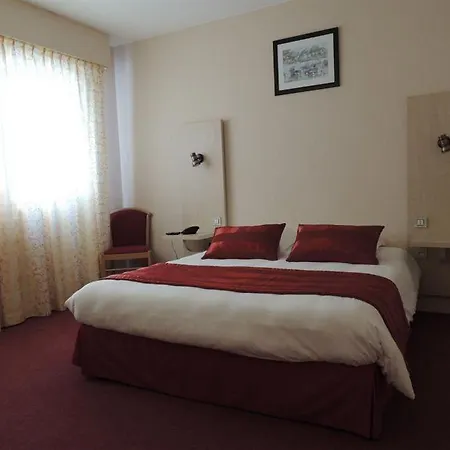 Hotel Les Brises La Rochelle (Charente-Maritime)