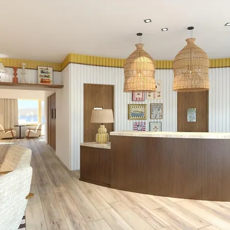 Les Brises - Réouverture Eté 2026 3*