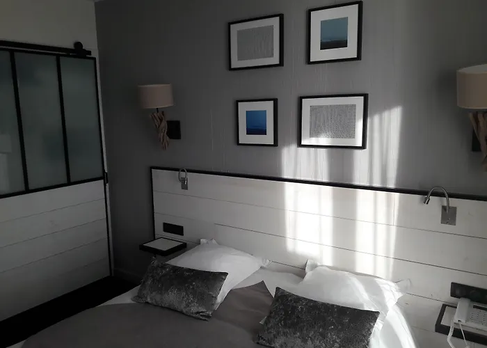 Hotel Les Brises - Réouverture Eté 2026