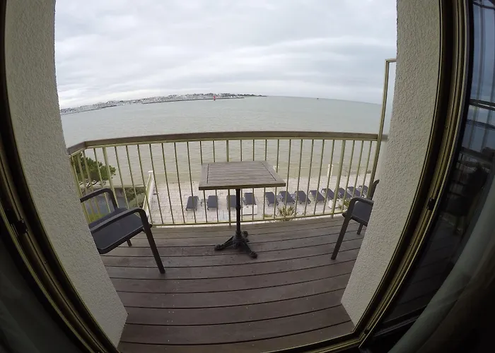 Hotel Les Brises - Réouverture Eté 2026 3*