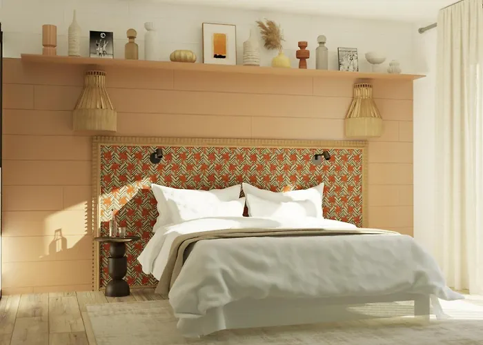 Les Brises - Réouverture Eté 2026 Hotel La Rochelle (Charente-Maritime)