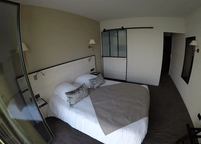 Hotel Les Brises - Réouverture Eté 2026