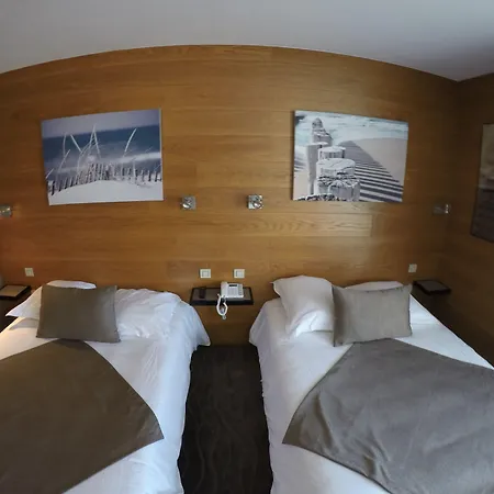 Les Brises Hotell 3*