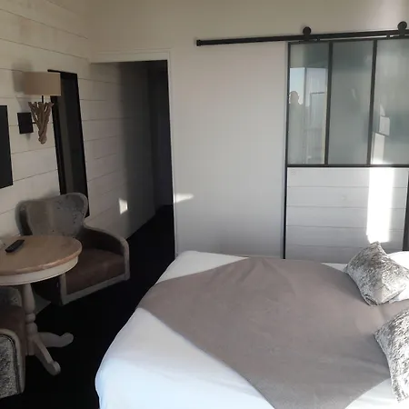 Les Brises Hotell La Rochelle (Charente-Maritime)