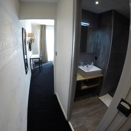 Les Brises Hotel La Rochelle (Charente-Maritime)