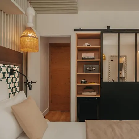 Hotel Les Brises La Rochelle (Charente-Maritime)