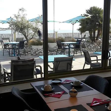 Hotel Les Brises La Rochelle (Charente-Maritime)