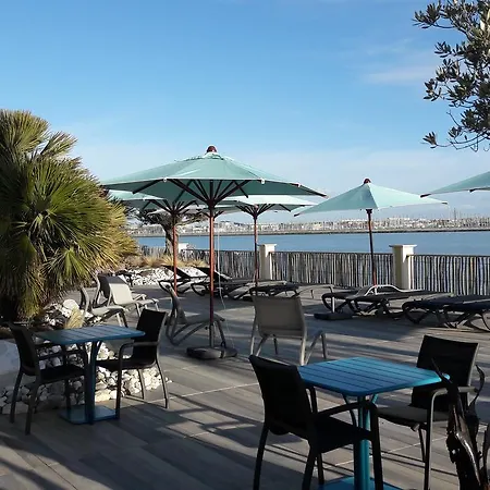 Hotel Les Brises La Rochelle (Charente-Maritime)