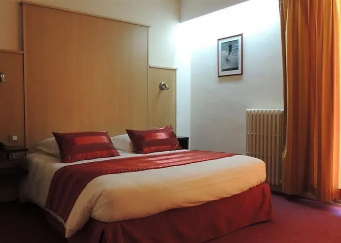 Hotel Les Brises La Rochelle (Charente-Maritime)