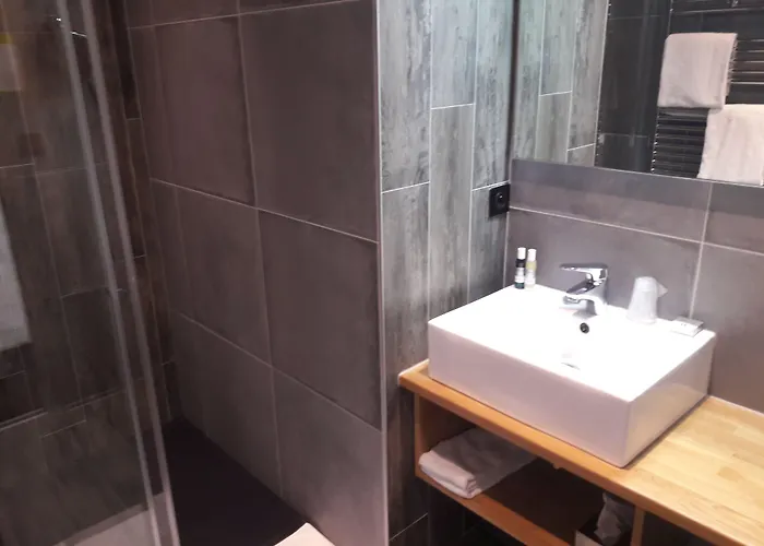 Hotel Les Brises La Rochelle (Charente-Maritime)