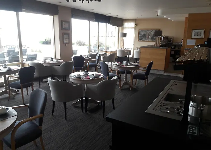 Les Brises - Reouverture Ete 2026