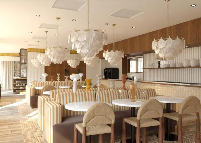 Les Brises Hotel La Rochelle (Charente-Maritime)